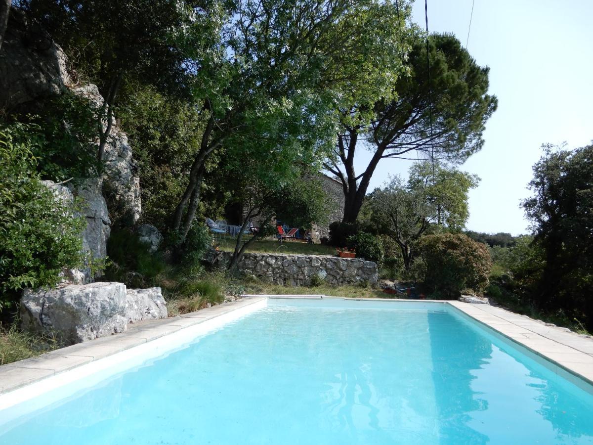 فيلا Mas En Pierres Seches Avec Piscine Lussan  المظهر الخارجي الصورة